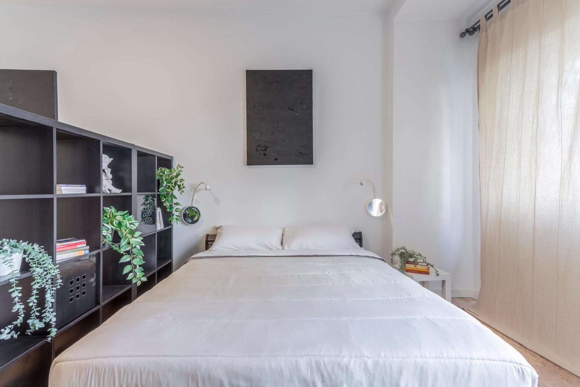 Family Art Flat * Roma